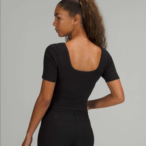 Lululemon Held Tight Tee - Picture 5 of 6